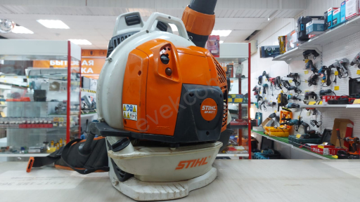 Бензиновая воздуходувка Stihl BR 800