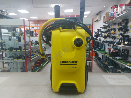 Мойка высокого давления KARCHER K4 Compact в коробке полный комплект